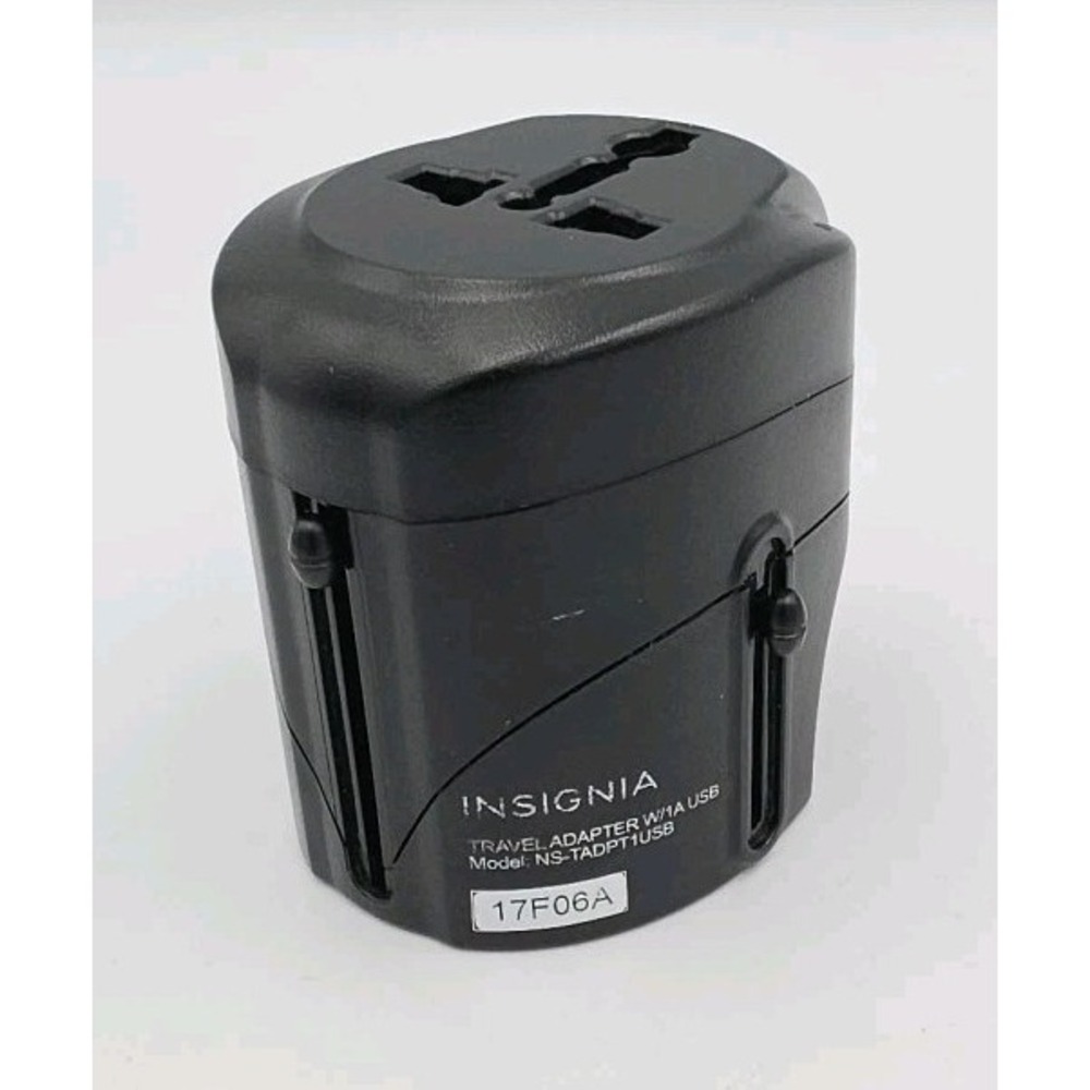 Insignia All-in-One/Grounded Travel Adapter and Converter